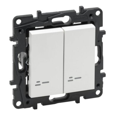2 klavišų perjungiklis Legrand Niloe Step 863118 (baltas, LED indikacija) 2 klavišų perjungiklis Legrand Niloe Step 863118 (baltas, LED indikacija)