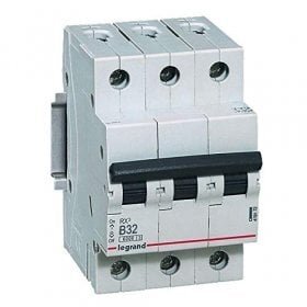 Automatinis jungiklis MCB RX3 Legrand 419172 (32A, 3P, 230V, 6kA) Automatinis jungiklis MCB RX3 Legrand 419172 (32A, 3P, 230V, 6kA)