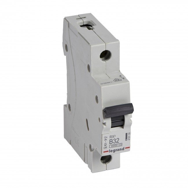 Automatinis jungiklis MCB RX3 Legrand 419139 (32A, 1P, 400V, 6kA) Automatinis jungiklis MCB RX3 Legrand 419139 (32A, 1P, 400V, 6kA)