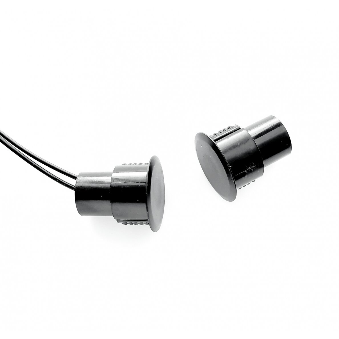 Įleidžiami magnetiniai kontaktai 30x19mm (juodi) Įleidžiami magnetiniai kontaktai 30x19mm (juodi)